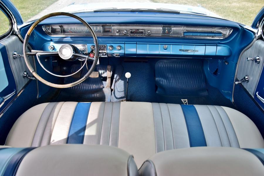 Торпедо Pontiac Bonneville Convertible (2867) 1961 года  (фото 8 из 59)